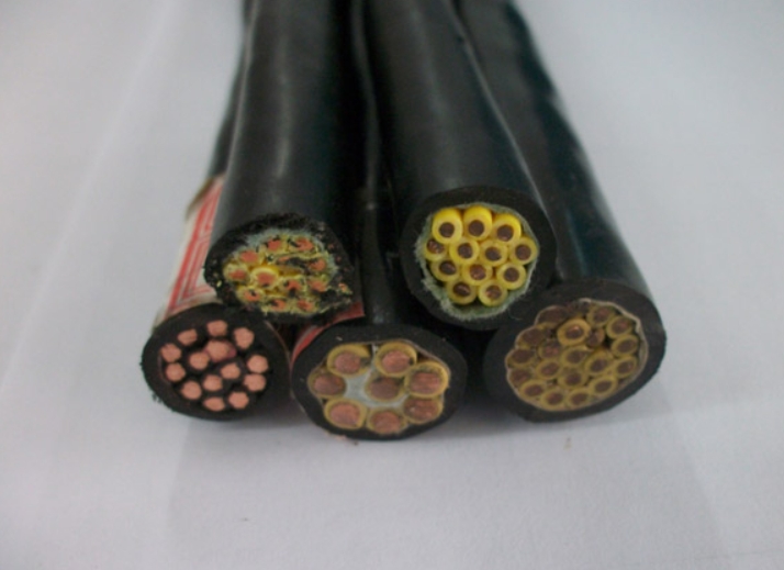 雙菱電纜廠家為大家整理一下電線電纜的型號(hào)、規(guī)格和實(shí)用效果.jpg